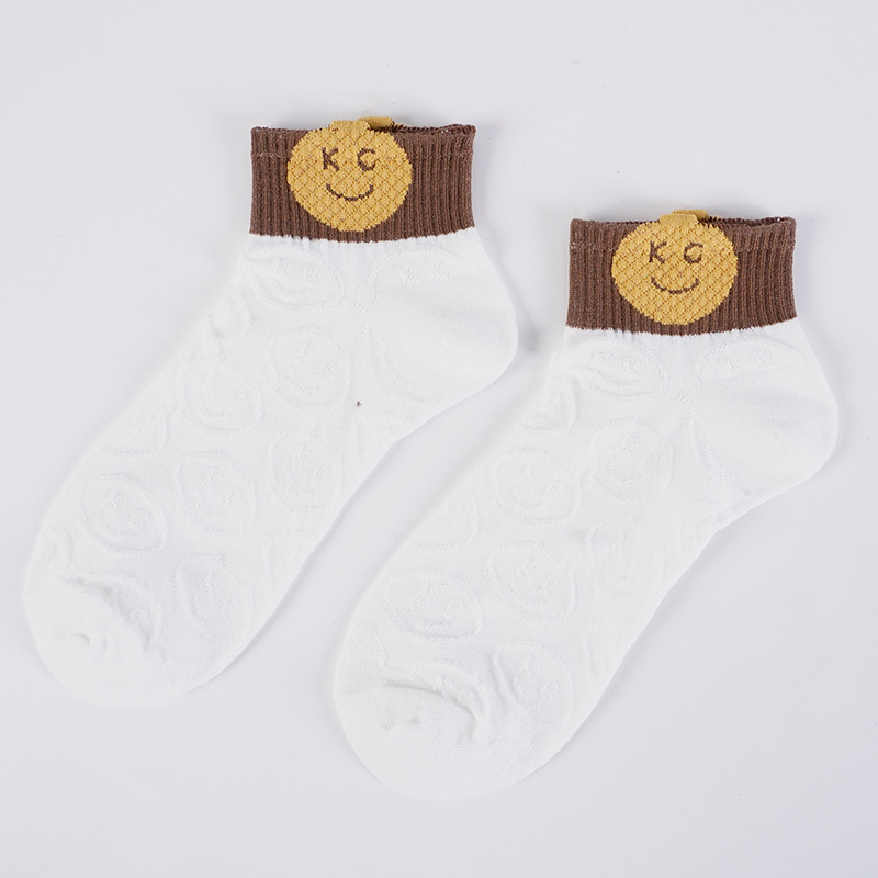 Women's Three dimensional Bear Embossed Boat Socks Brown Smiley Face - Shop at LoveMi