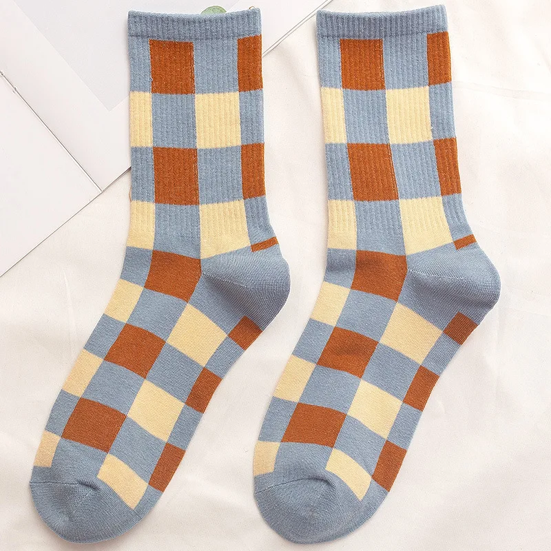 Title 13, Ladies autumn and winter retro socks