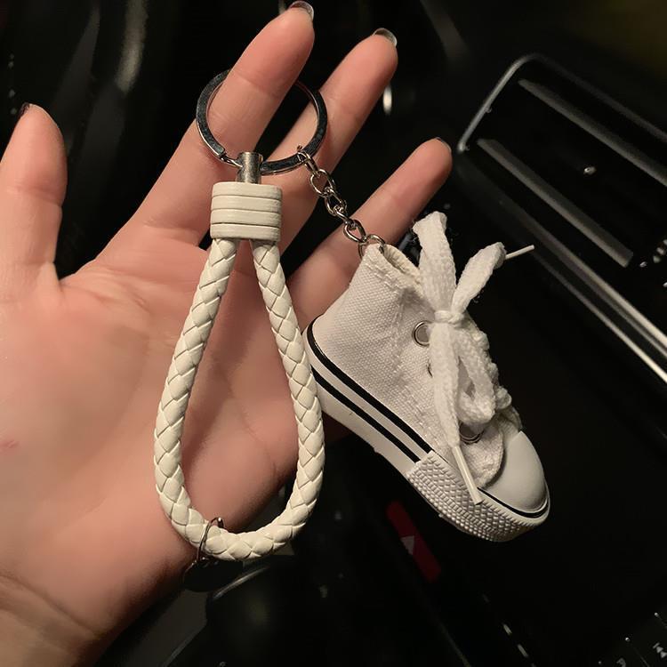 S19 White Shoes White Rope