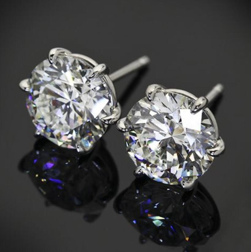 Elegante Zilveren Stud Oorbellen – Veelzijdig voor Elke Reis