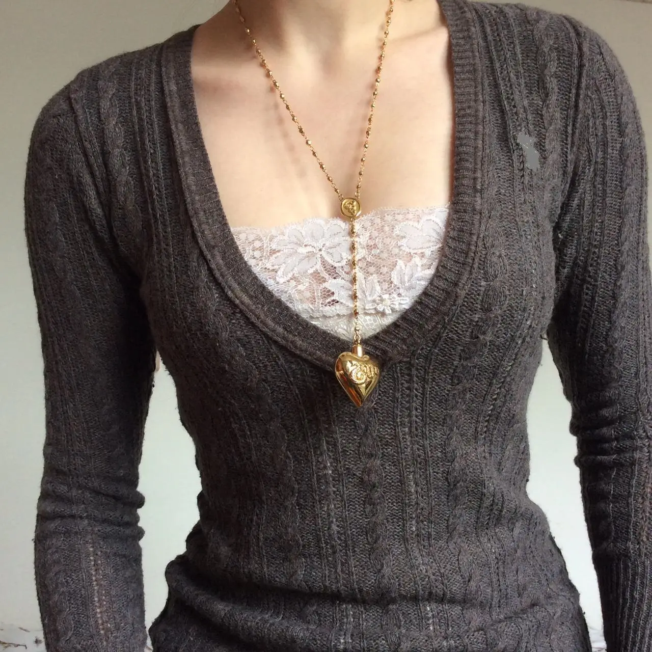 Women's V-neck Low-cut Slimming Bottoming Sweater