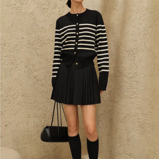 Autumn New Retro Gold Buckle Sweater French Waist Trimming Coat Black With Stripes - Shop at LoveMi