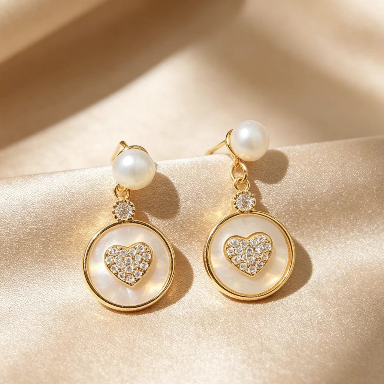 https://cf.cjdropshipping.com/quick/product/73653970-4a41-46c7-8f03-a7147328cbab.jpg