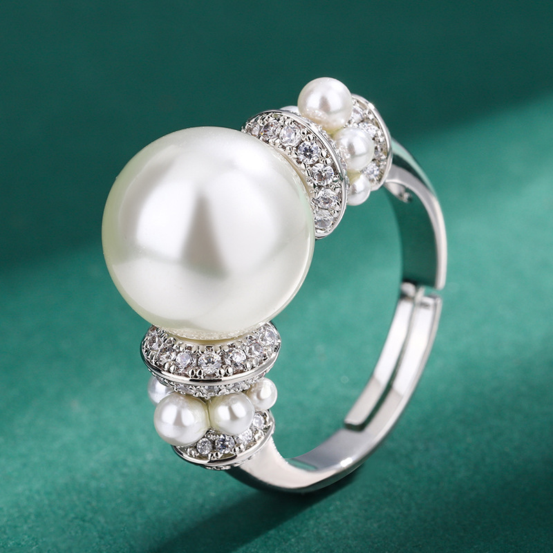 European And American Fashion Design Pearl Ring