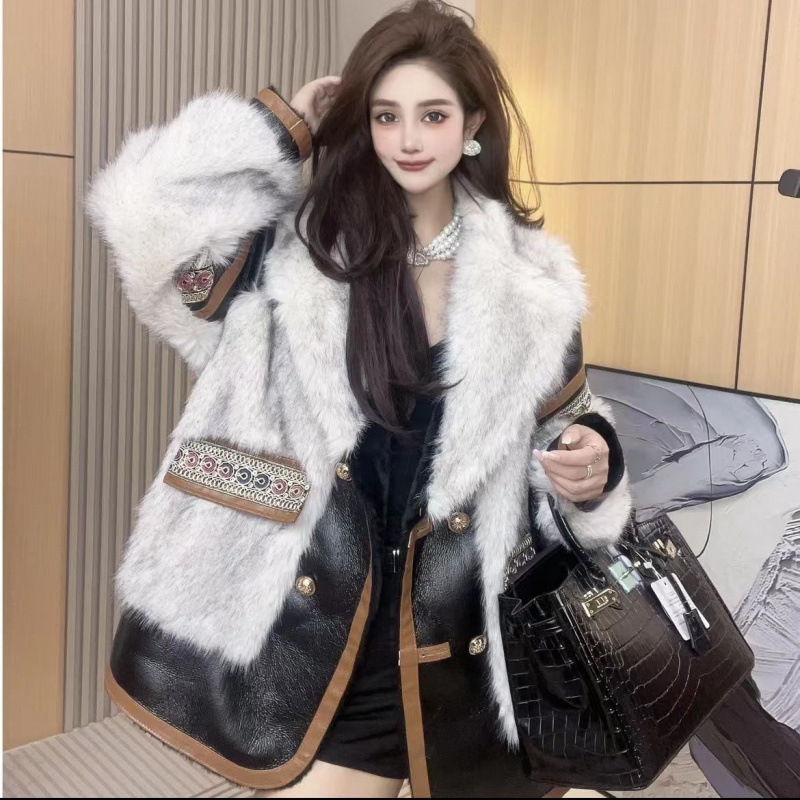https://cf.cjdropshipping.com/quick/product/7374ecd2-745f-417a-aeb6-71fbd1f3c41d.jpg