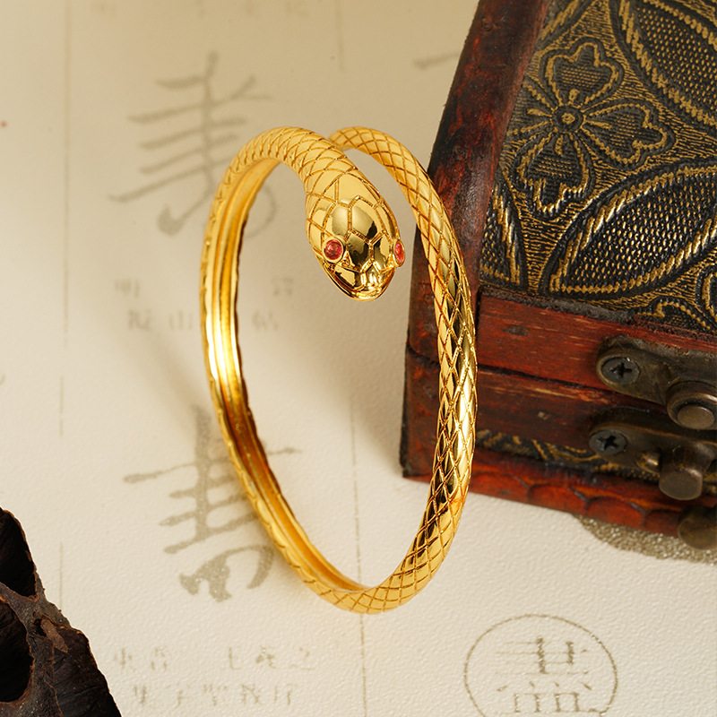 Fashion High-grade Temperamental Minority Bracelet