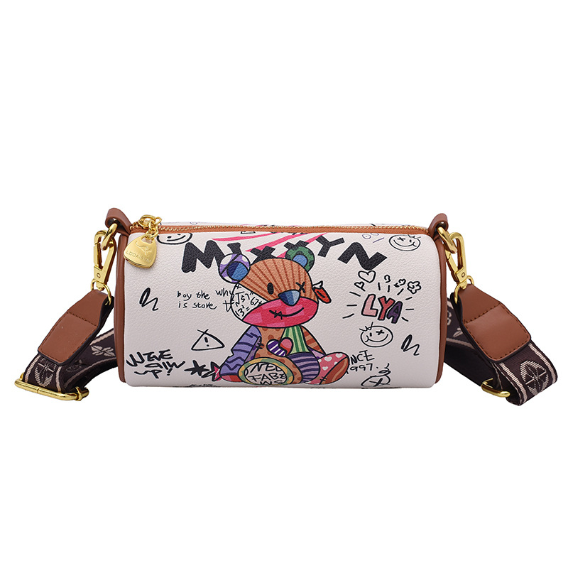 Stylish Versatile Bucket Bag With A Sleek Minimalist Design