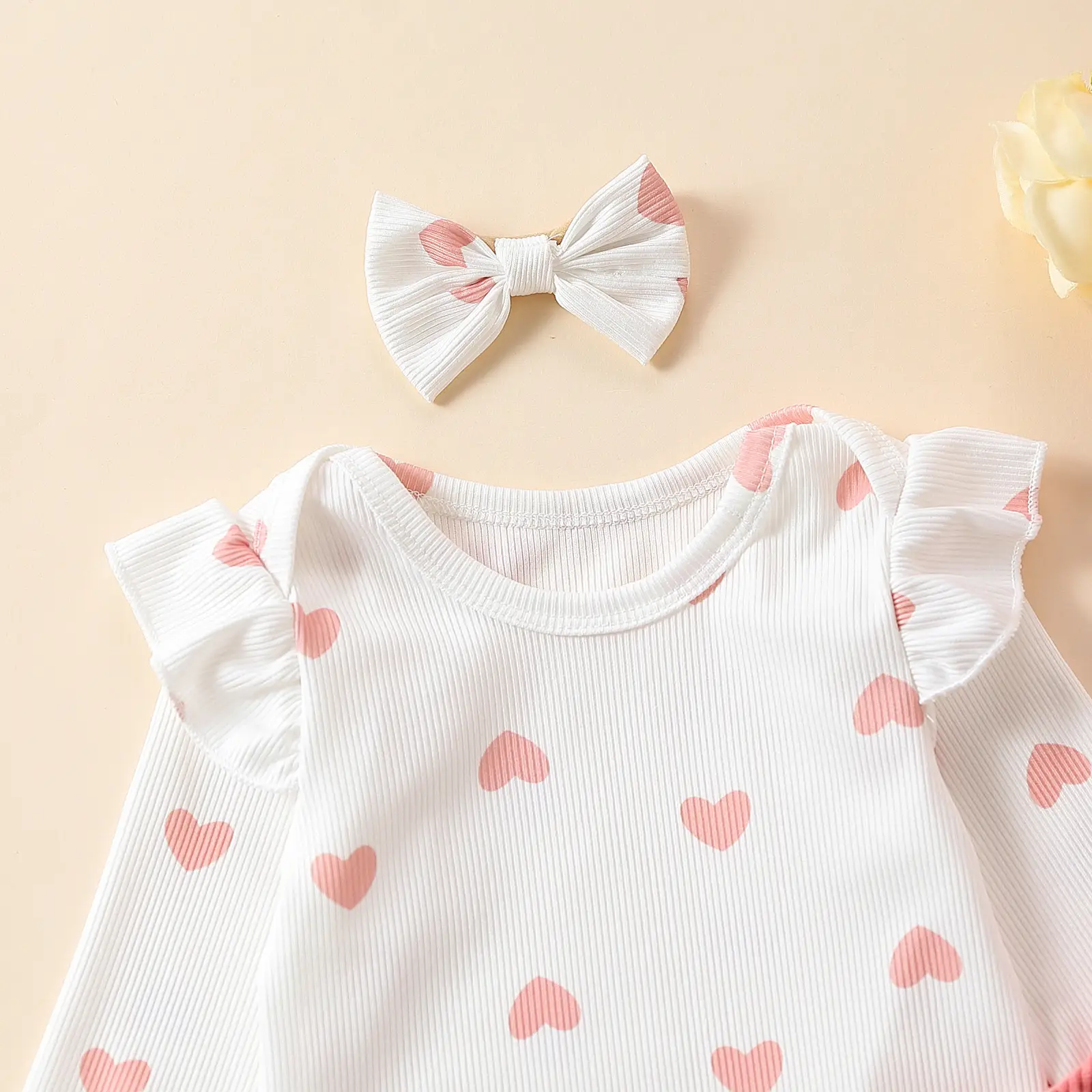 Girls' Cute Suit Heart Shape Printed Ruffle Sleeve Jumpsuit Suspender Skirt Headband Three-piece Set