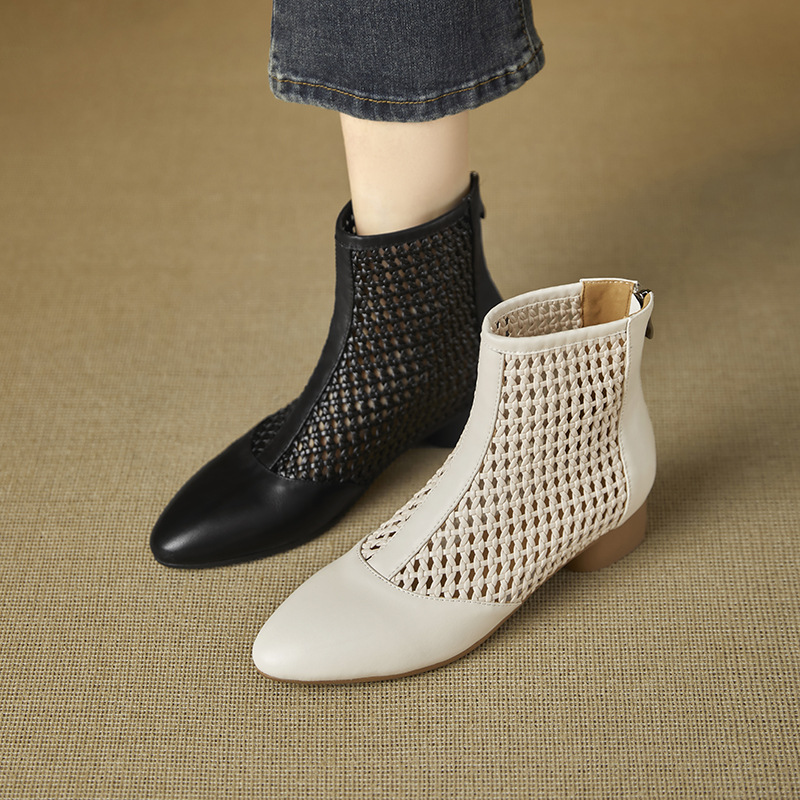 Cowhide Low-Heeled Shoes, picture 2 of 5