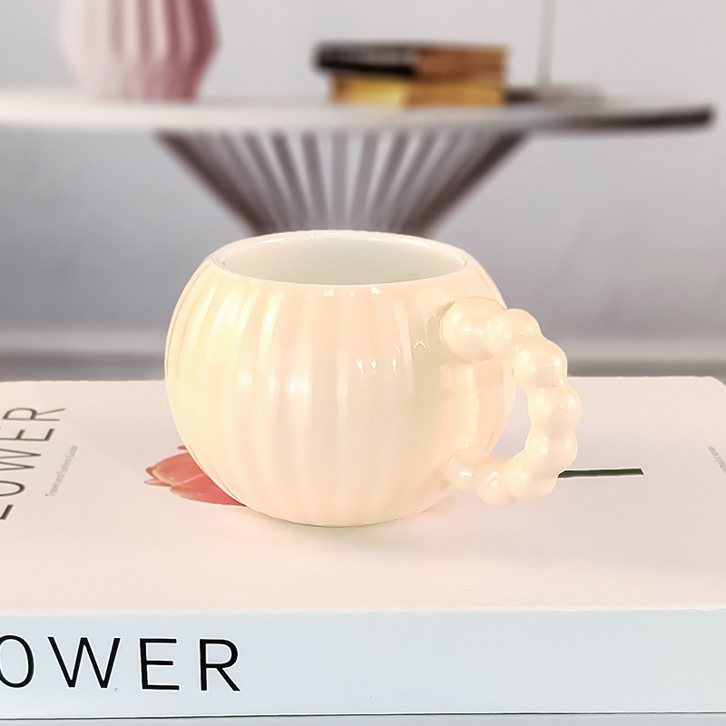 Vertical-striped Creative Solid-color Ceramic Mug | vcity.io