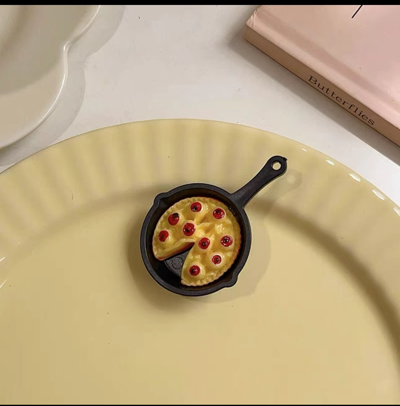 Pan Pizza Barrettes