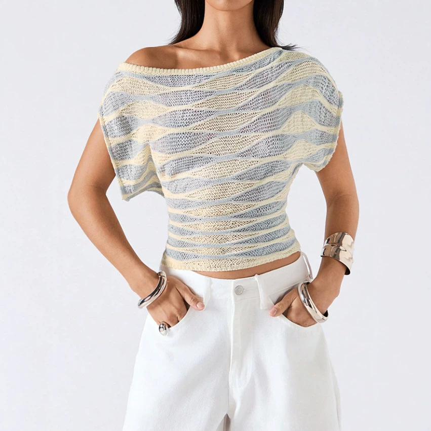 Small Puff-sleeve Knitted Short-sleeved Figure-flattering Slimming Top