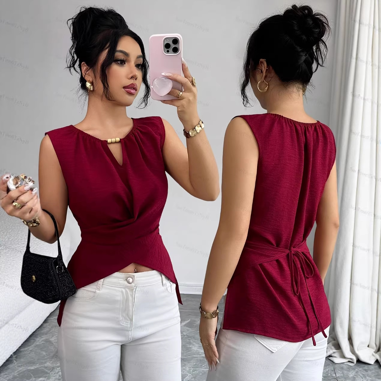 Light-colored Figure-flattering Sleeveless Tank Top