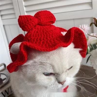 Red Bow Hat