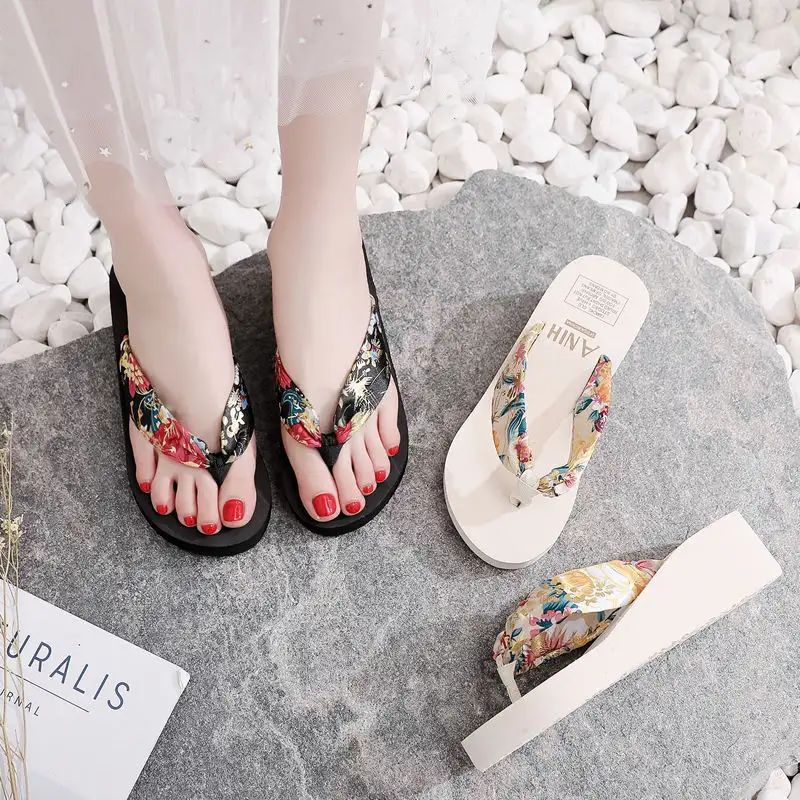 Women's Height Increasing Non-slip Flip-flops