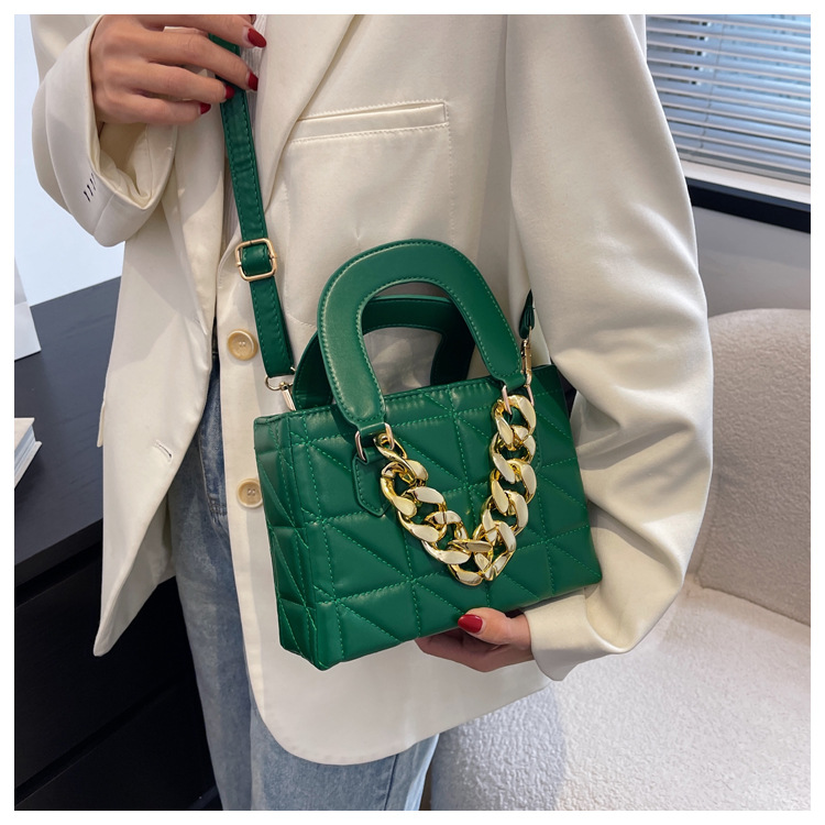 Title 5, Borsa a mano donna stile coreano con catena spe...