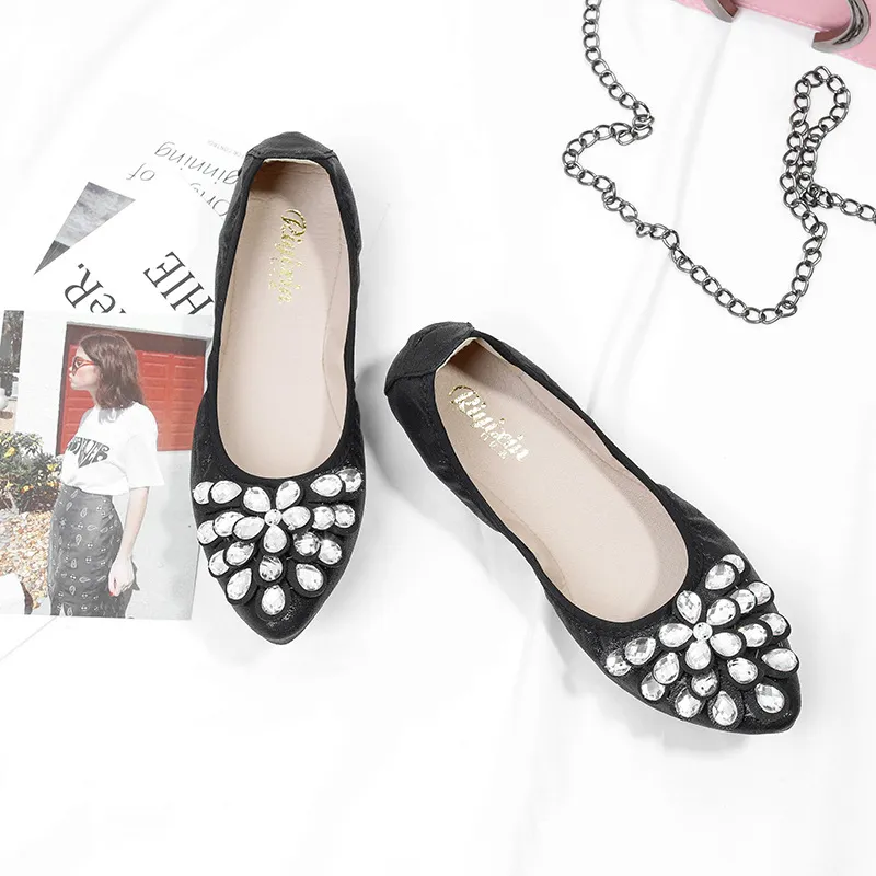 Soft Bottom Pointed Toe Flat Bottom Rhinestone Pumps Women - Black