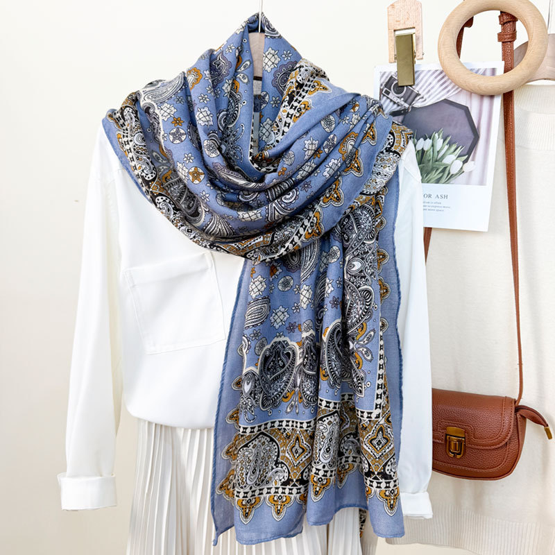 Women’s High-grade Versatile Classic Pattern Travel Sun Protection Silk Scarf Shawl