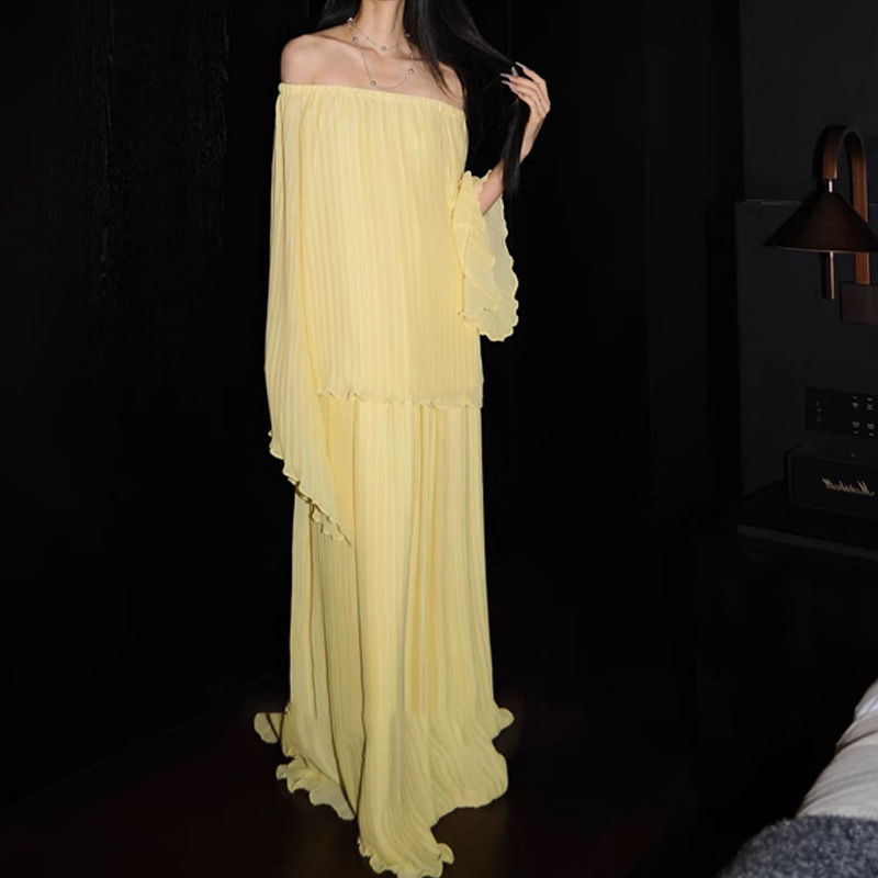 Yellow Off-neck Long-sleeved Top Mop Skirt Suit
