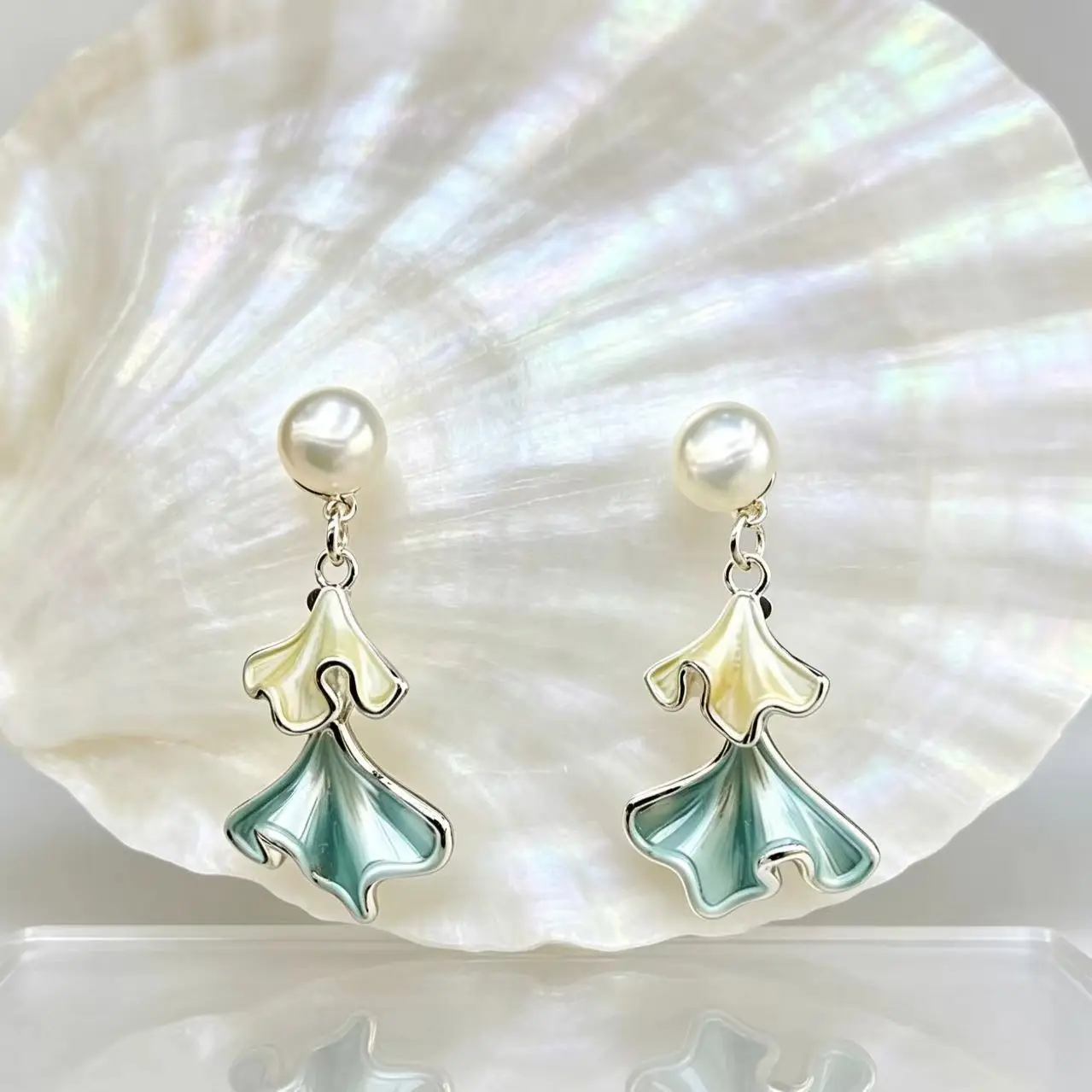 Ginkgo Fritillary And Natural Pearl Elegant High-End