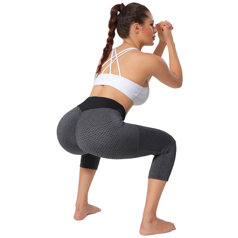 Title 18, Beautiful Peach Buttocks Skinny Cropped Yoga Pa...