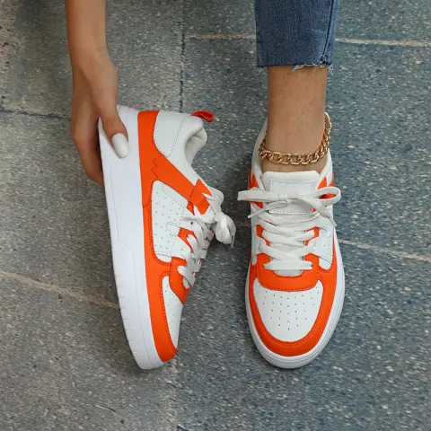 Fashion Platform Couple's Soft Bottom Comfortable Board Shoes Can