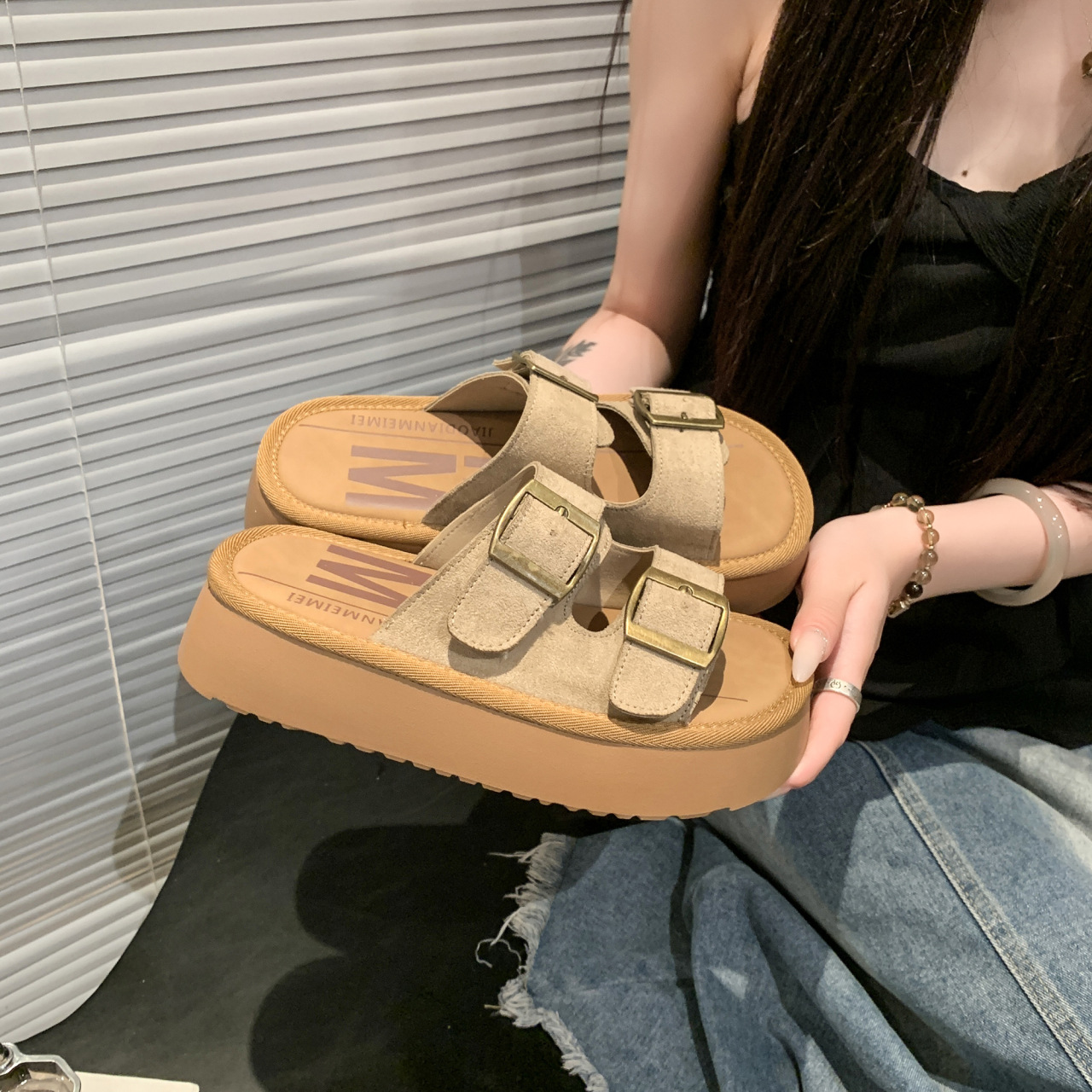 Womens Thick-soled Slip-on Sandals With Velcro Straps