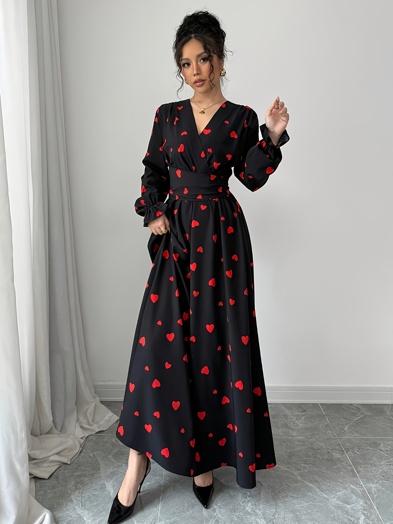 V-Neck Floral Women's Midi Dress for Homecoming