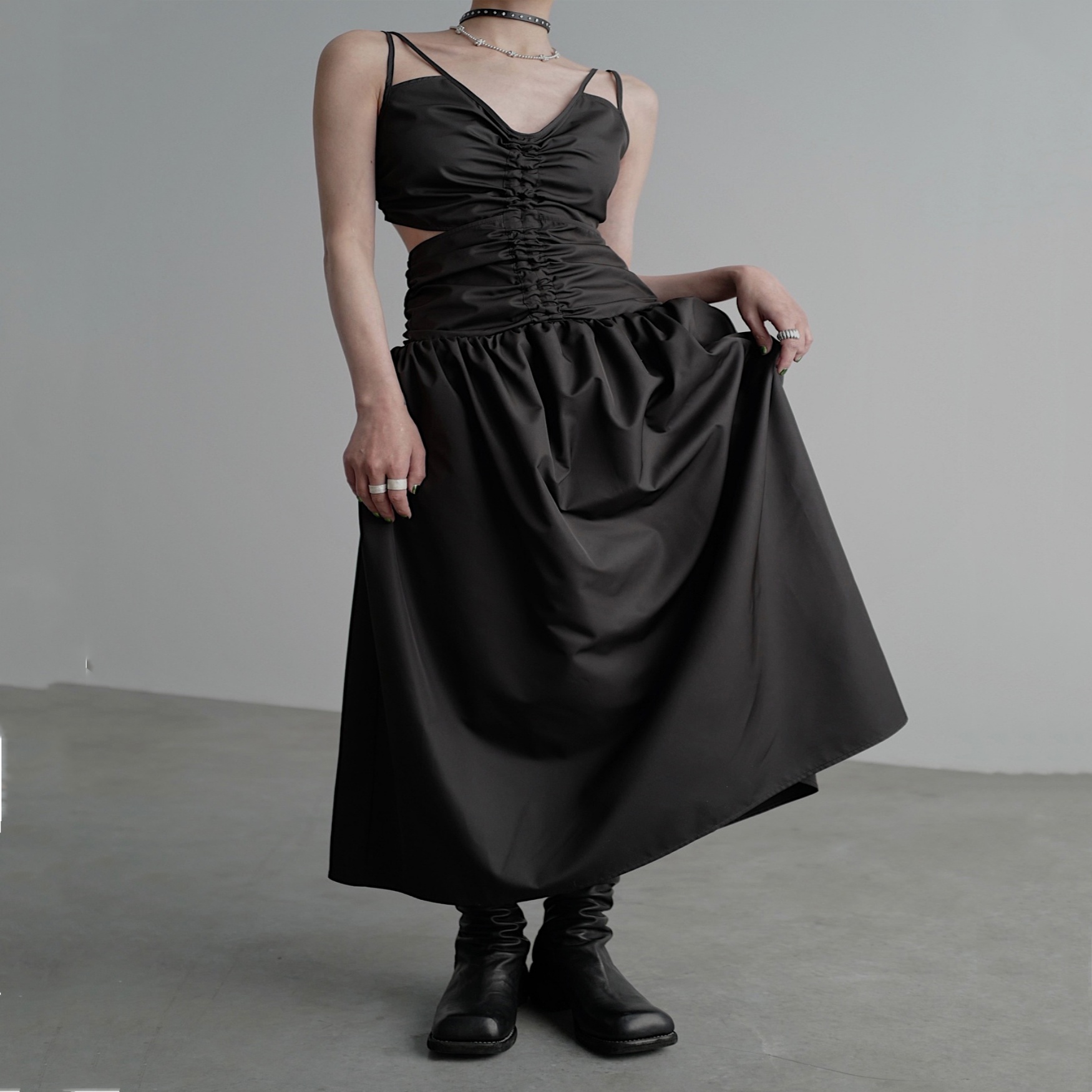 Women's Backless Pleated Slim-fit Sling Dress