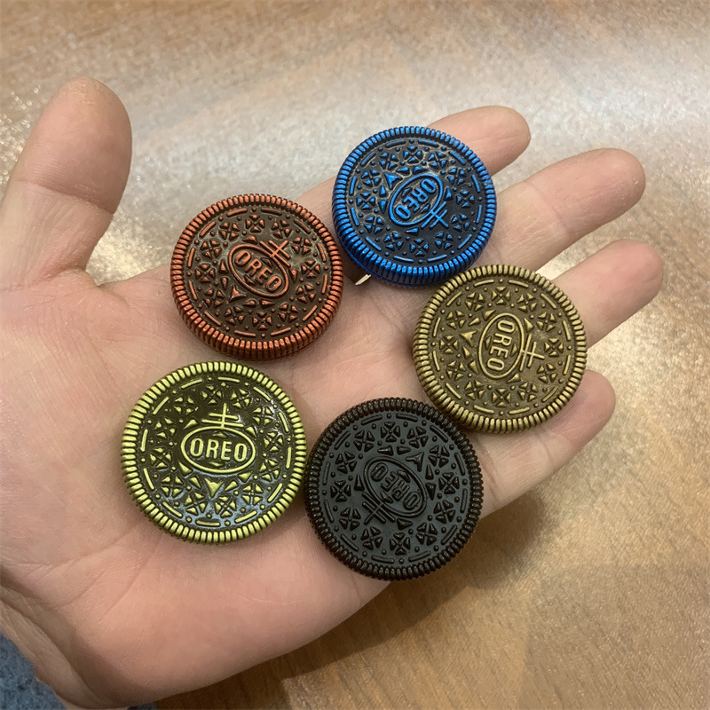 Metal Clacking Coin Stress Relief Toy EDC Fidget Popper For Anxiety Relief - Blind Box Gift For Teens And Adults Satisfying Click Sound Sensory Tool