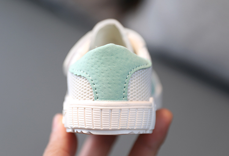 Title 17, Baby shoes for boys and girls, light and soft-s...