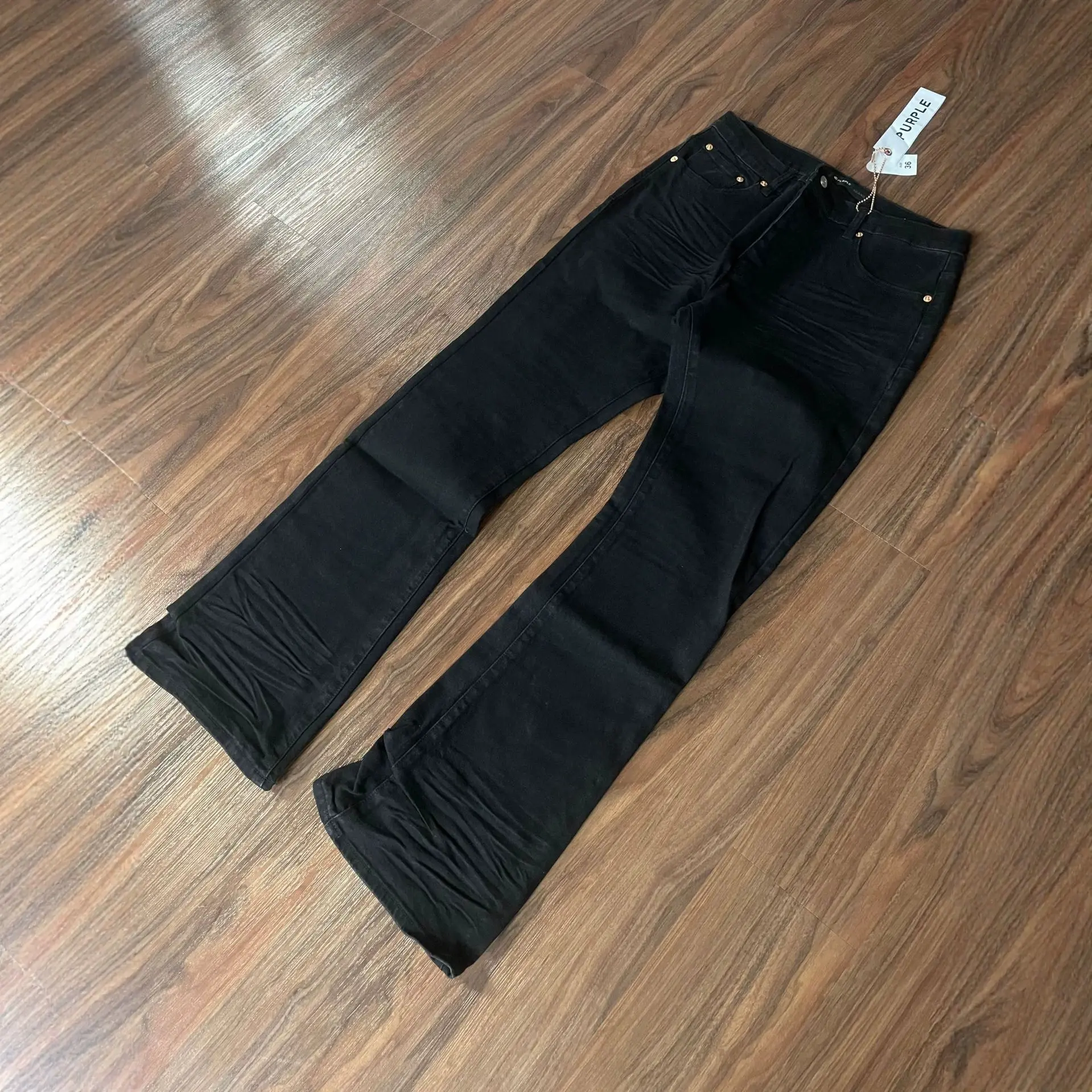 Flared Denim Jeans With Crease Detailing Loose