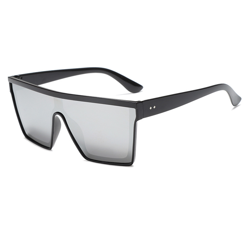 Fashion One-piece Large Rim Sunglasses European And American