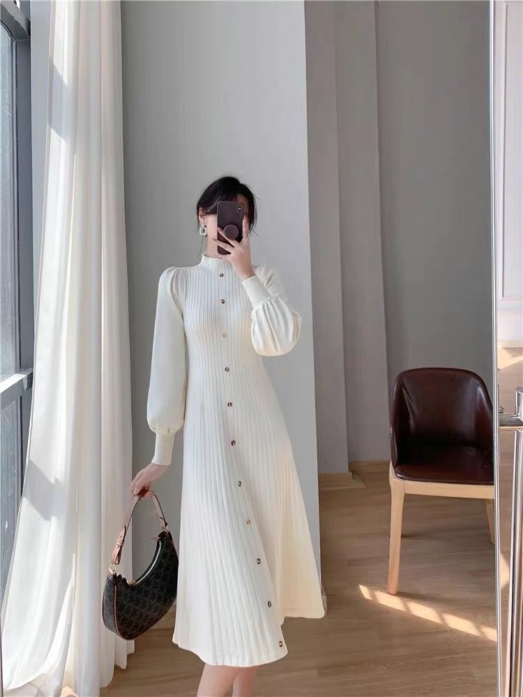 Buy Women's Clothing Online | Buy Trending Dresses for Women