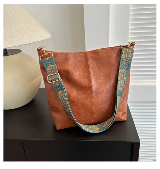 Women's Shoulder Bag With Ethnic Style Wide Shoulder Strap Ins Large Capacity Bucket Crossbody Bags Fashion Handbag Brown - Shop at LoveMi