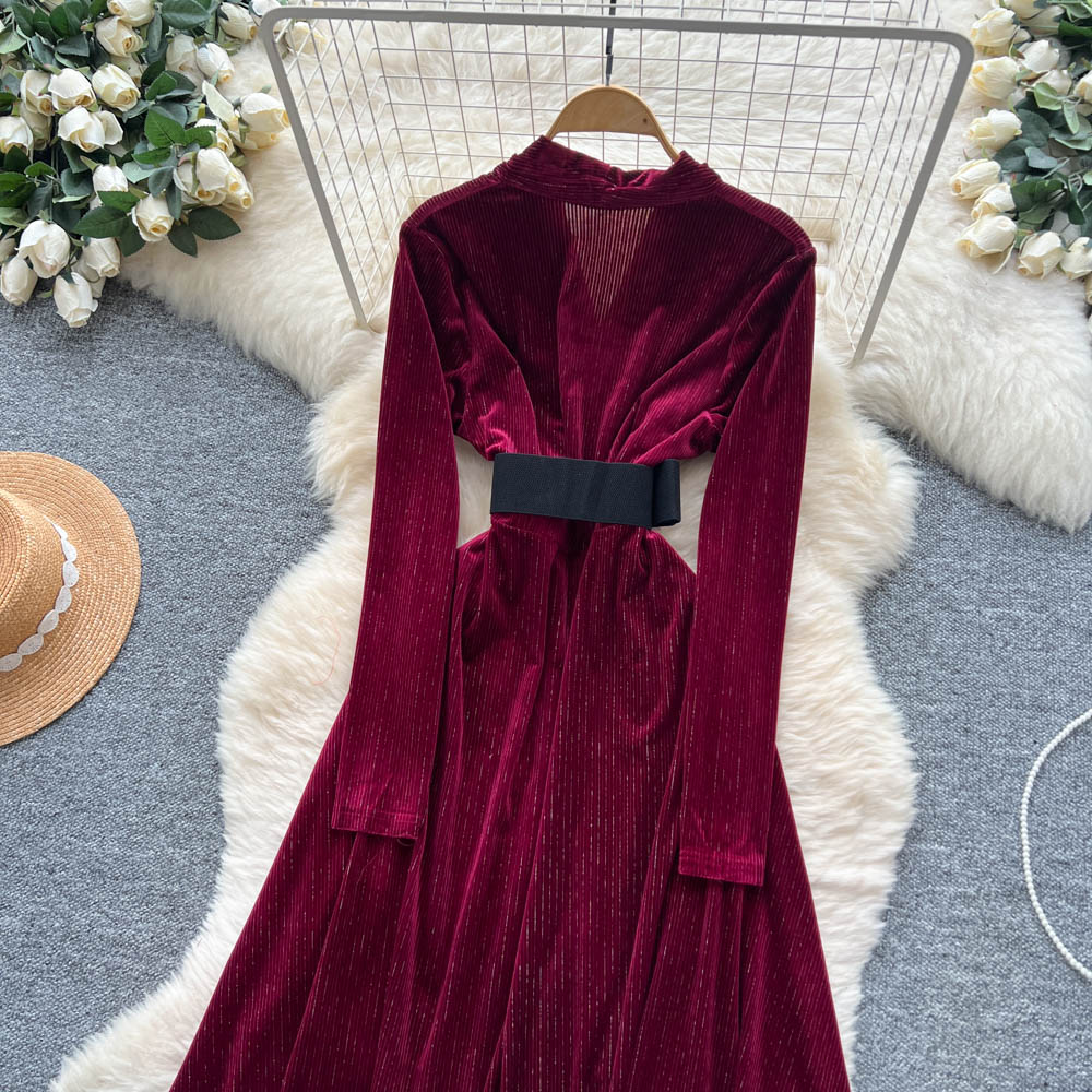 Buy Women's Clothing Online | Buy Trending Dresses for Women