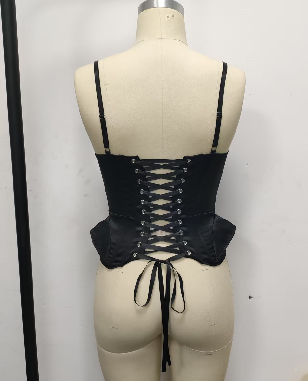 Buy Women's Clothing Online | Buy Trending Dresses for Women