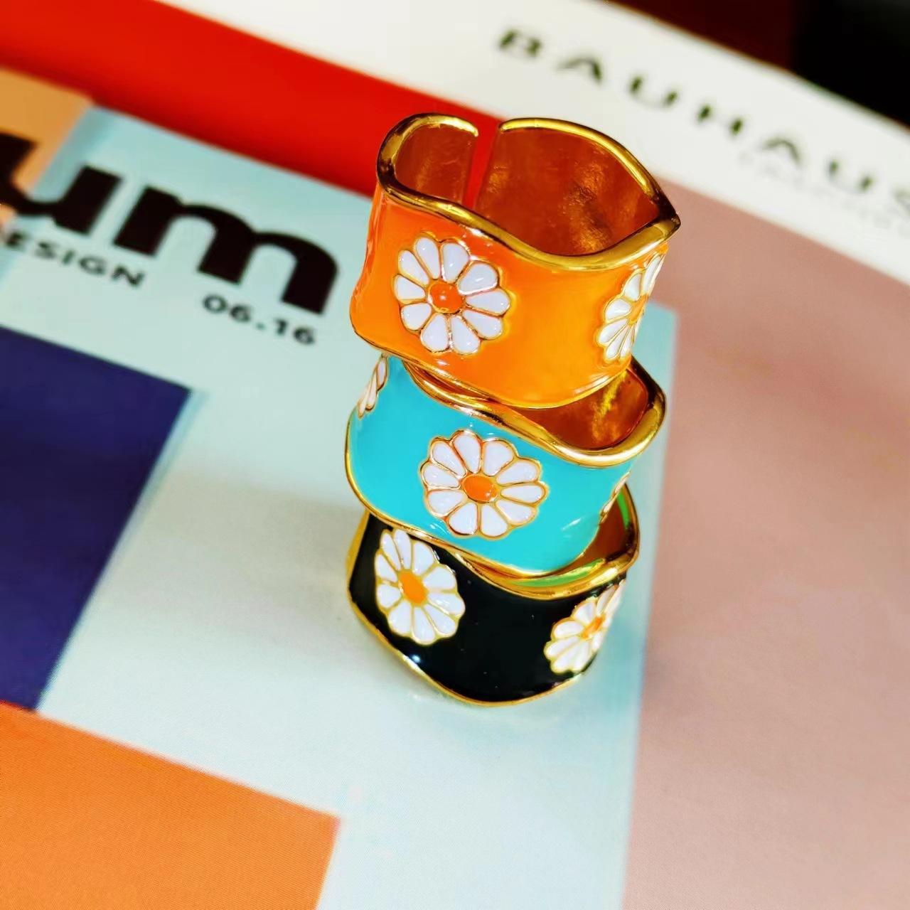 Mona GardenDrip Open Ring