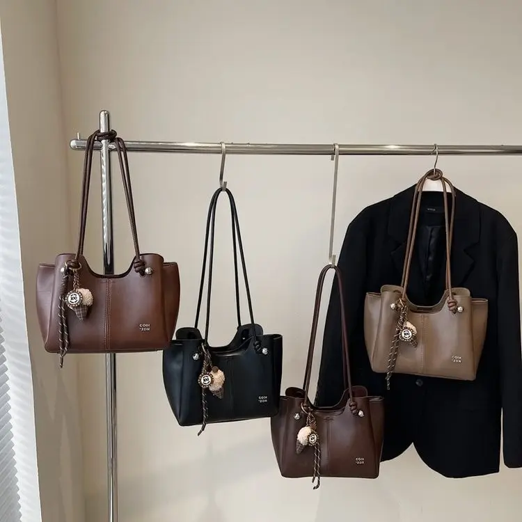 Commuter Large-Capacity Stylish Tote Shoulder Bag