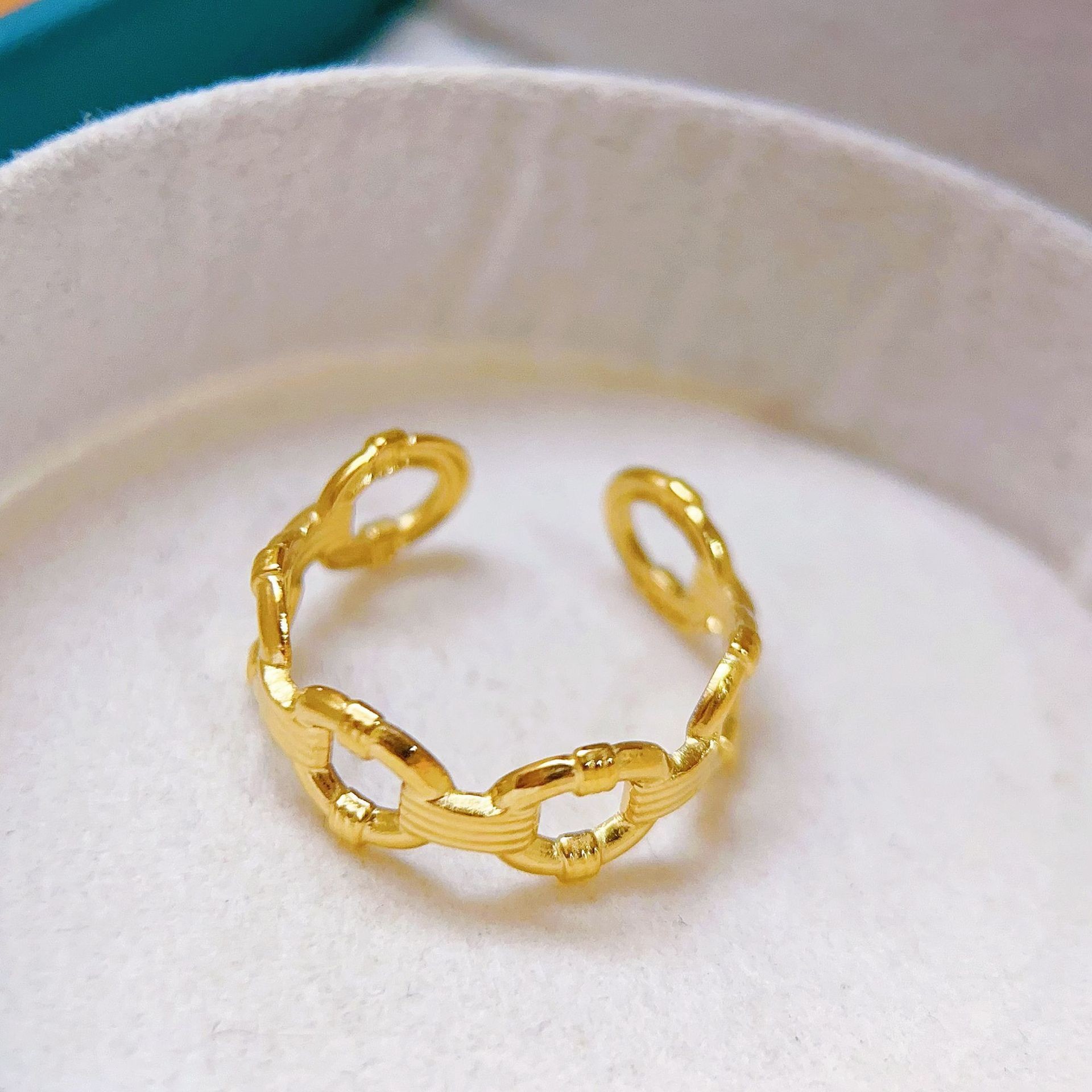 Stainless Steel Line Heart-shaped Ring For Women