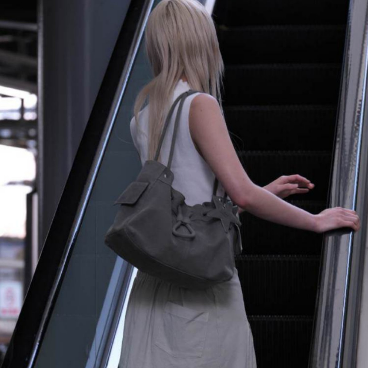 Large-capacity Cloud-shaped Tote And Shoulder Bag