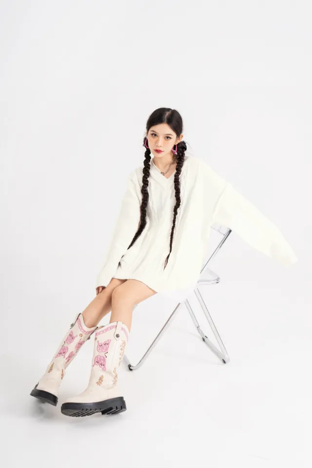 American Twist Knitted Loose Casual Round Neck Vintage Sweater White - Shop at LoveMi