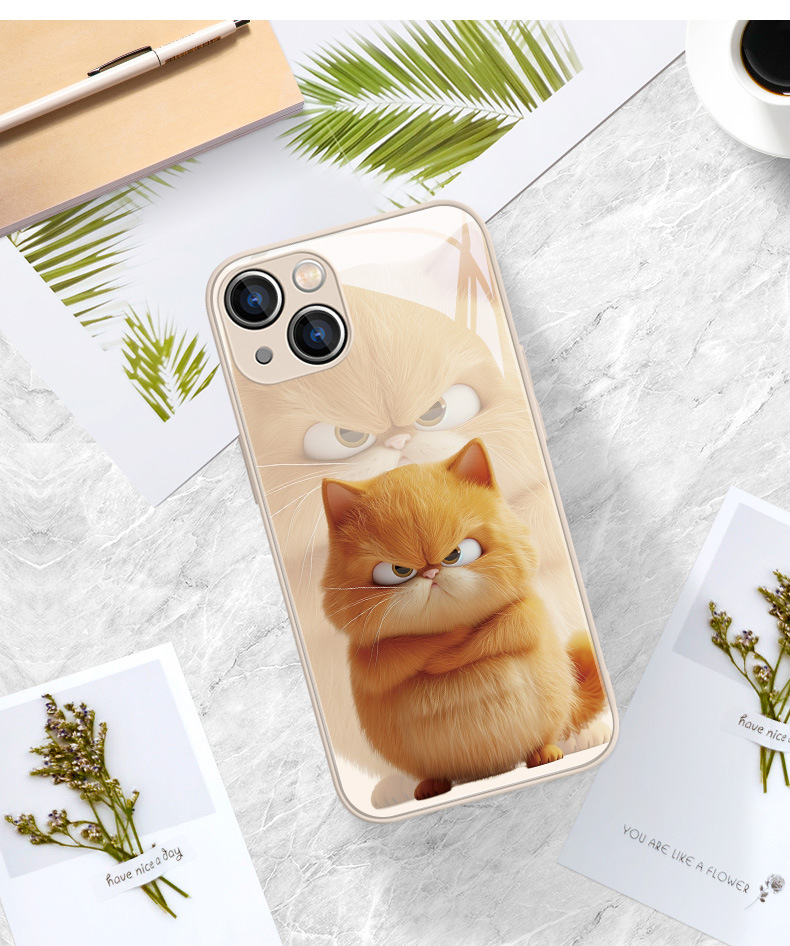 Title 6, Otoriter Kedi Silikon Telefon Kılıfı