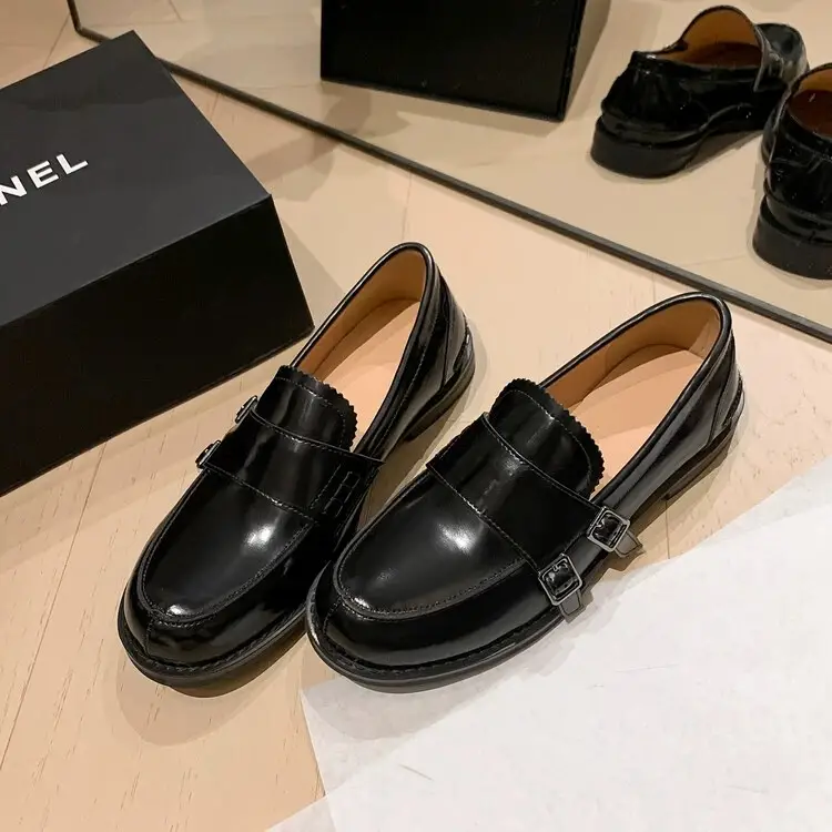 Retro Distressed Brown Round-toe Leather Shoes