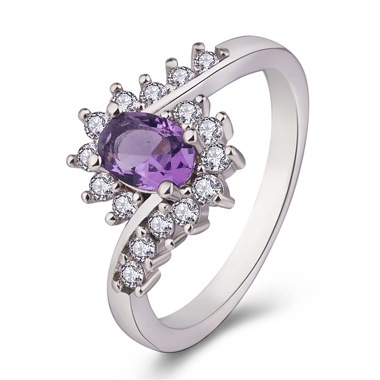 Simple And Elegant Oval Main Stone Ring