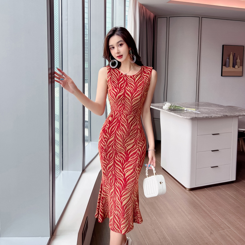 Print Fishtail Sheath Dress, picture 3 of 8