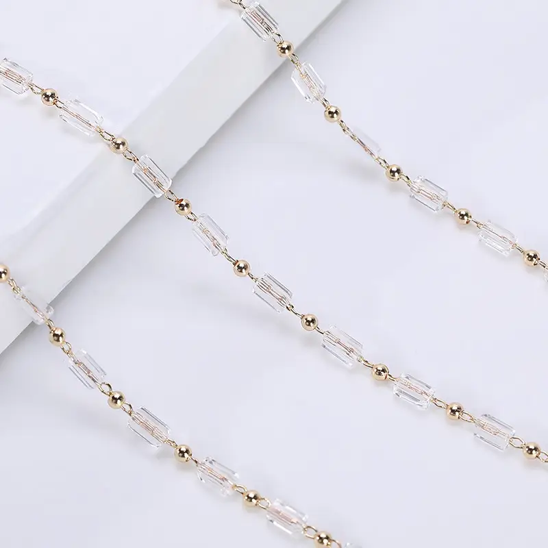 Transparent White Crystal Necklace Material