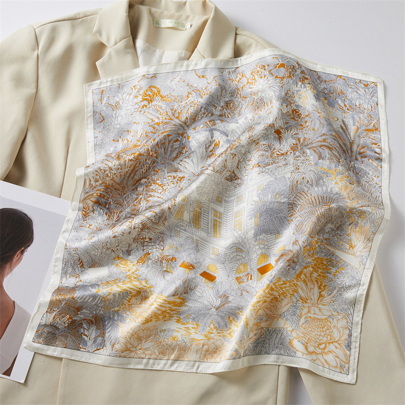 Black Four-Panel Silk Authentic Silk Scarf