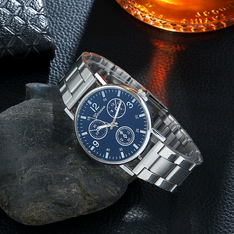 Men's Casual Blue Light Watch 3
