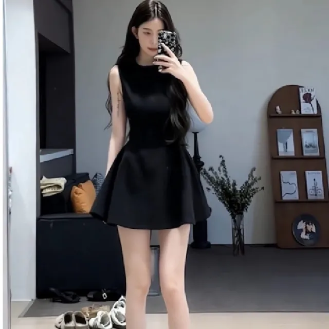 Waist controlled Slim Fit Slimming A Line Skirt For Women Black - Shop at LoveMi